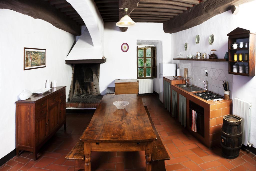 Agriturismo Castello Saltemnano Buonconvento Rum bild